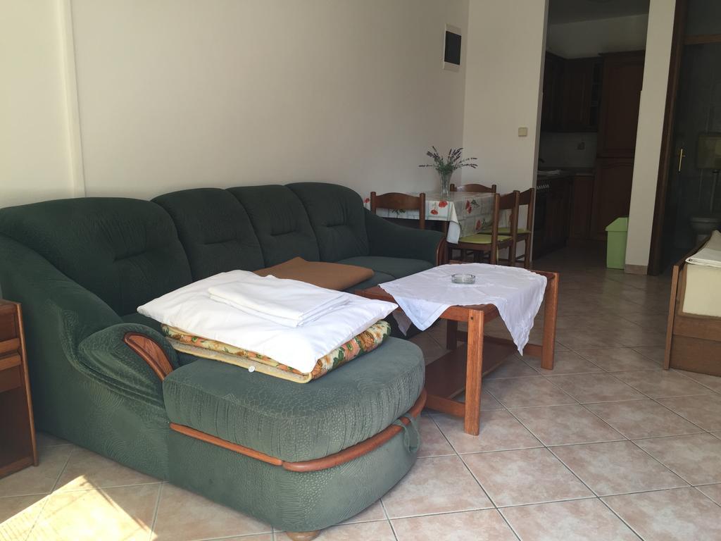 Apartments Antonia Malinska Dış mekan fotoğraf